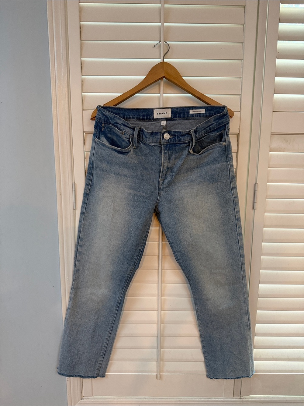 FRAME Le High Straight Jeans Size 29 Light Wash Raw Hem High Rise Premium Denim